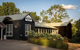 Tumbarumba Motel & Elms Restaurant